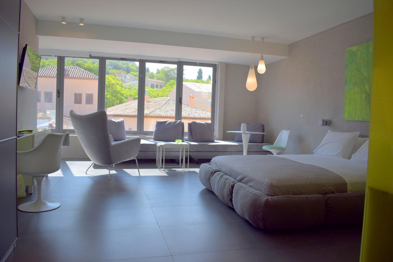 101 Adrianou Apartments เอเธนส์ ภายนอก รูปภาพ